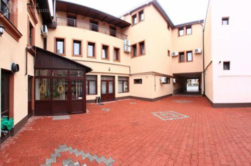 Târgu-Mureş Pension Cleopatra מראה חיצוני תמונה